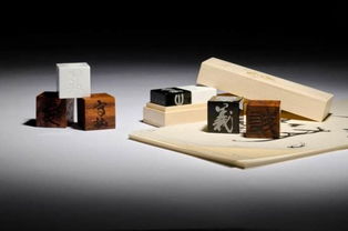 文創(chuàng)產(chǎn)品的靈魂塑造 從文藝創(chuàng)作到市場價值的獨特轉(zhuǎn)化路徑